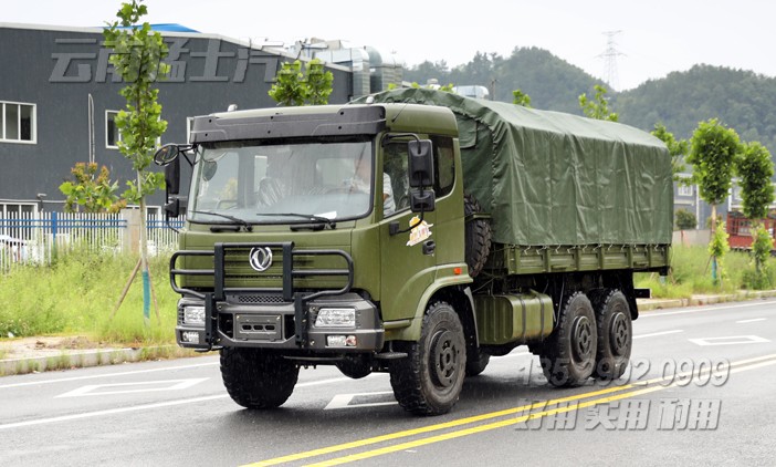 貨車蓬布篷桿,東風(fēng)運(yùn)兵車,防雨遮陽(yáng)棚貨車,運(yùn)兵車配置,六驅(qū)越野卡車,出口用貨車